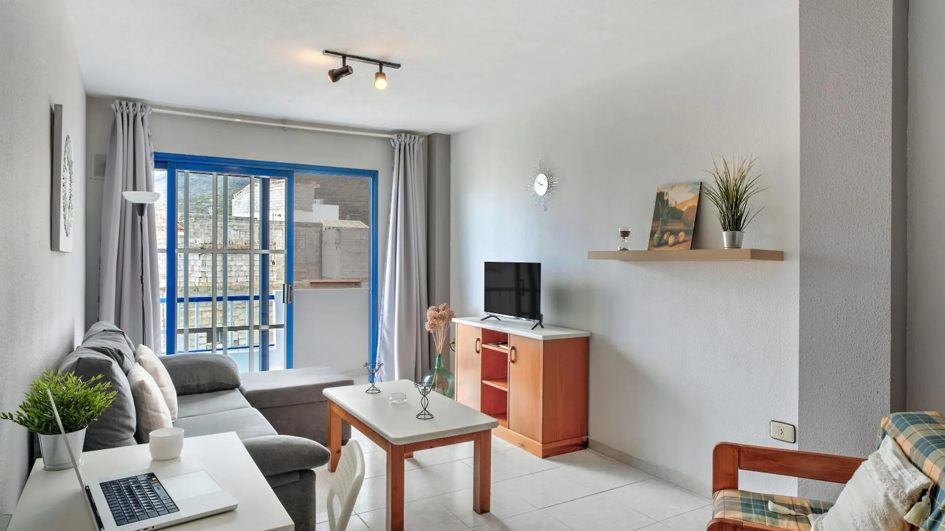 Apartamento Retama 阿德耶